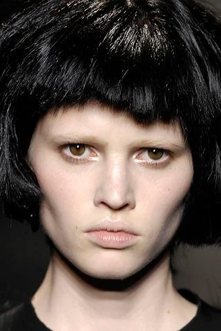 Look 32